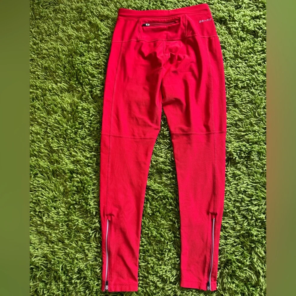 Nike Bright Red Gym Leggings - Picture 2 of 3